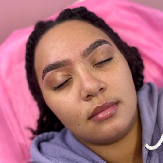 Eyebrow Wax and Style