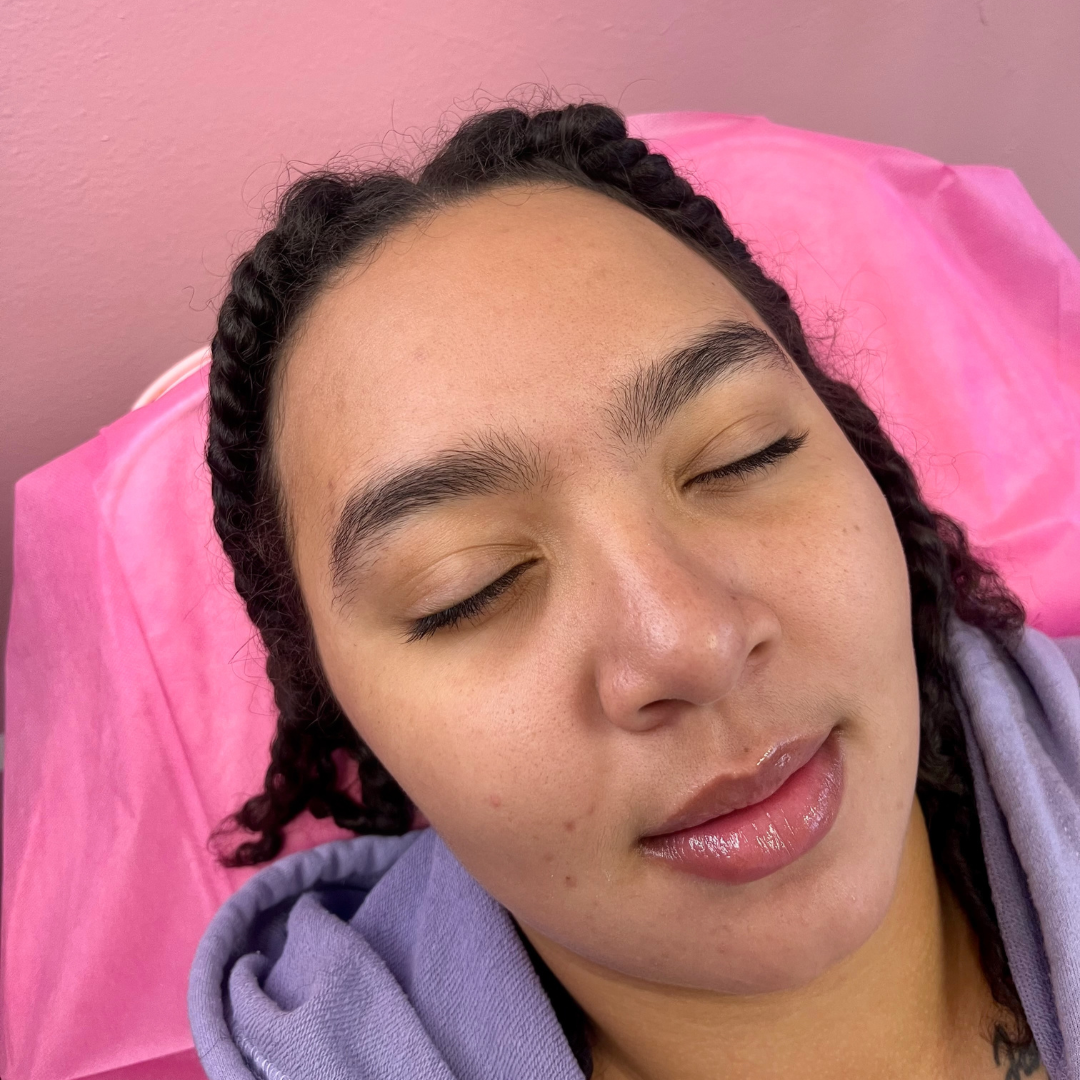 Eyebrow Wax and Style